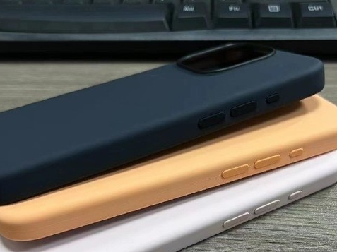 咸宁苹果14维修站分享iPhone14手机壳能直接给iPhone15用吗?